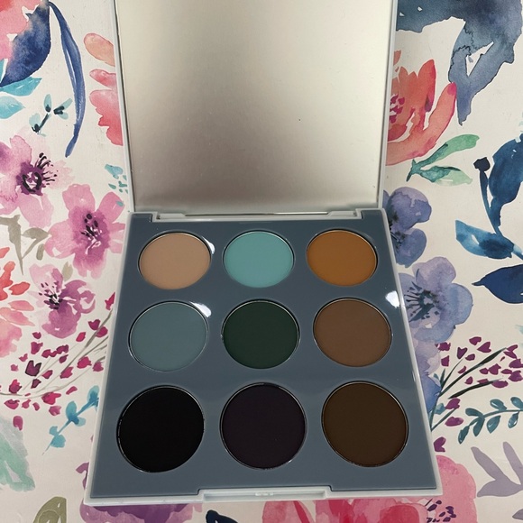 Morphe 9C matte essentials artistry palette - Picture 2 of 11